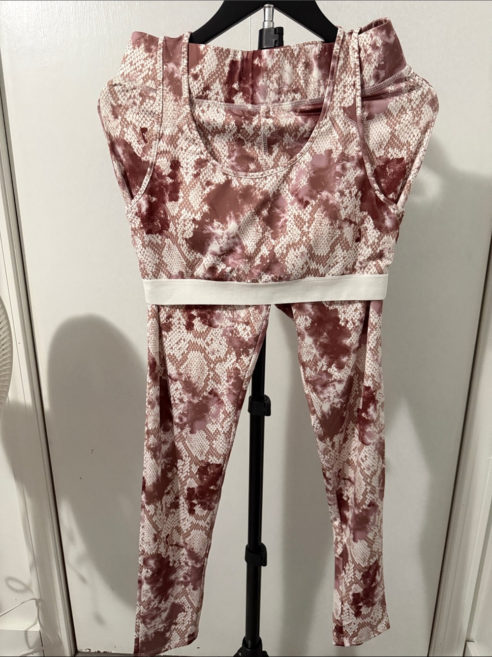 Women’s Dusty Rose Snake-Print Sports Bra & Legging Set